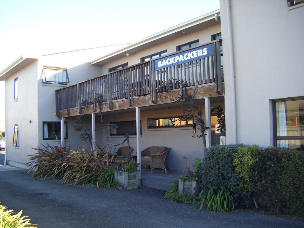 Hat Trick Lodge Motueka Exterior photo